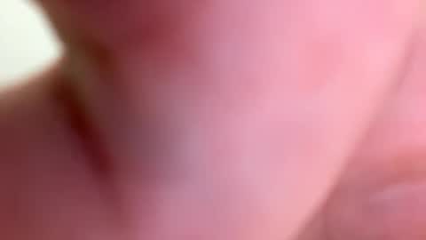 Snapshot of robertoroby12 chatting on 02.06.25 robertoroby12 online show from 02.06.25