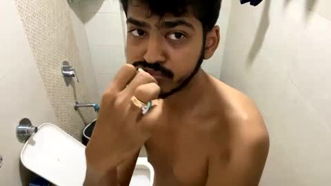 Snapshot of robertsalia220 chatting on 12.26.24 Robertsalia online show from 12.26.24