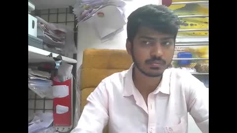 Snapshot of robertsalia220 chatting on 02.17.25 Robertsalia online show from 02.17.25