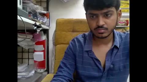 Snapshot of robertsalia220 chatting on 09.17.25 Robertsalia online show from 09.17.25