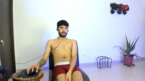 Snapshot of roberx_12 chatting on 02.05.25 roberx_12 online show from 02.05.25