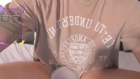 robfavorite1 online show from 11.21.25