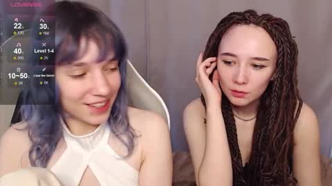 Snapshot of robin_yours chatting on 03.13.26 Robin your online show from 03.13.26