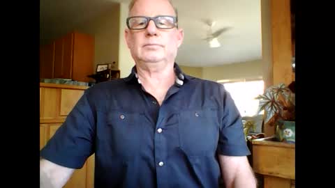 Snapshot of robo0000 chatting on 09.19.25 robo0000 online show from 09.19.25