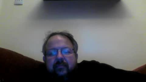 Snapshot of robx32 chatting on 12.23.24 Rob online show from 12.23.24