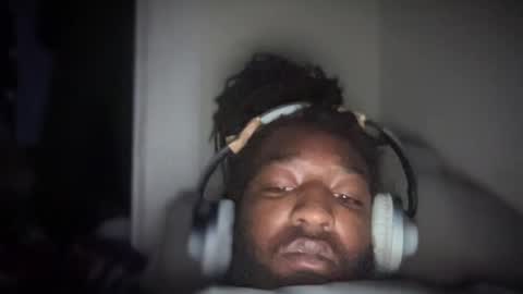 Snapshot of roccityhotboy chatting on 09.18.25 roccityhotboy online show from 09.18.25