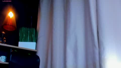 rocco_santos online show from 06.04.26