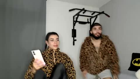 rocio_joan online show from 02.23.25