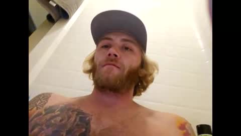 Snapshot of rockhardsurfers chatting on 02.21.25 rockhardsurfers online show from 02.21.25