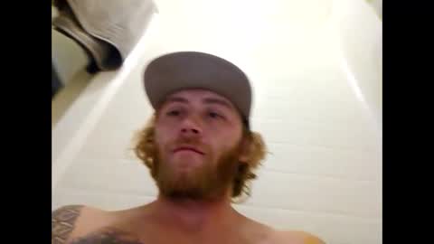 Snapshot of rockhardsurfers chatting on 02.25.25 rockhardsurfers online show from 02.25.25