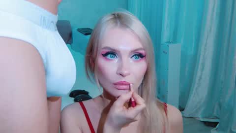 Lina and Den online show from 01.16.26