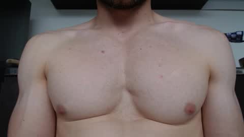 Snapshot of rocky_muscle chatting on 11.23.25 rocky muscle online show from 11.23.25