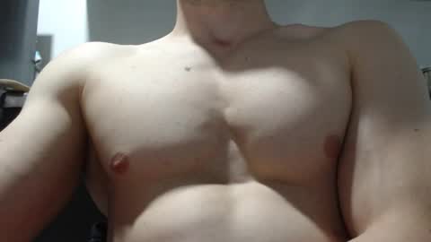 Snapshot of rocky_muscle chatting on 11.26.25 rocky muscle online show from 11.26.25