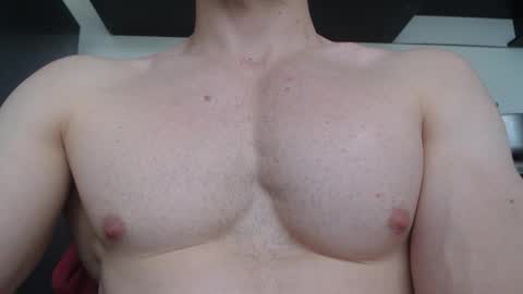 Snapshot of rocky_muscle chatting on 12.14.25 rocky muscle online show from 12.14.25