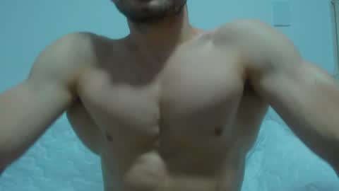Snapshot of rocky_muscle chatting on 05.08.26 rocky muscle online show from 05.08.26