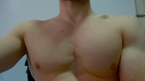 Snapshot of rocky_muscle chatting on 07.07.26 rocky muscle online show from 07.07.26