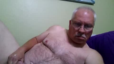 rodstud641 online show from 10.15.25