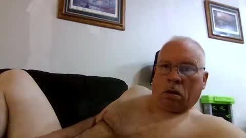 rodstud641 online show from 10.20.25