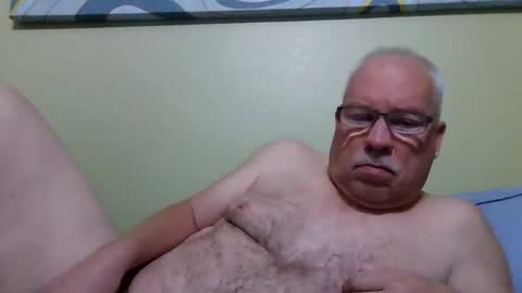 Snapshot of rodstud641 chatting on 03.21.26 rodstud641 online show from 03.21.26