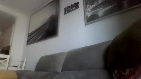 rogerbenid81 online show from 05.14.26