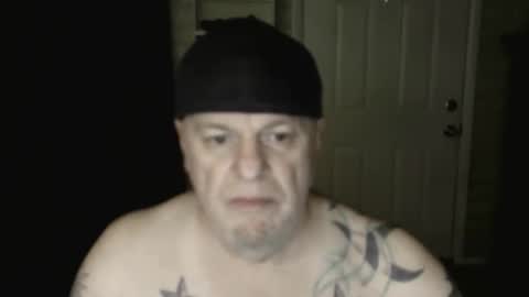 Snapshot of roinaz chatting on 12.01.24 roinaz online show from 12.01.24