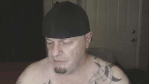 Snapshot of roinaz chatting on 01.19.25 roinaz online show from 01.19.25