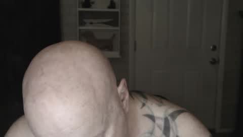 Snapshot of roinaz chatting on 02.27.25 roinaz online show from 02.27.25