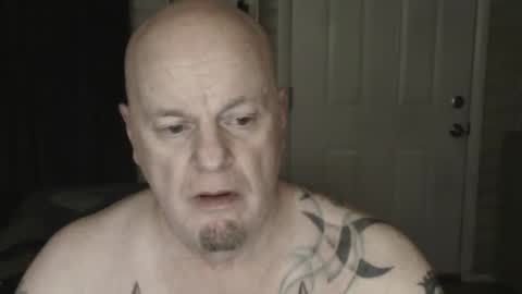 Snapshot of roinaz chatting on 03.02.25 roinaz online show from 03.02.25