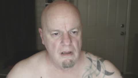 Snapshot of roinaz chatting on 03.04.25 roinaz online show from 03.04.25