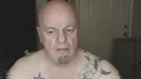 Snapshot of roinaz chatting on 03.04.25 roinaz online show from 03.04.25