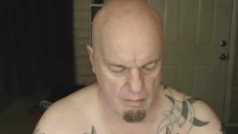 Snapshot of roinaz chatting on 03.09.25 roinaz online show from 03.09.25