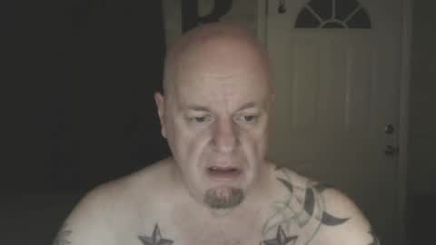 Snapshot of roinaz chatting on 03.22.26 roinaz online show from 03.22.26