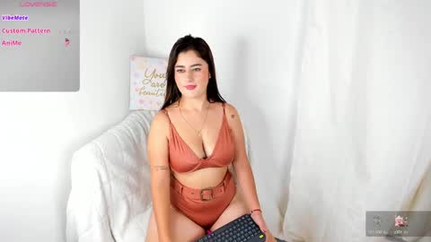 Snapshot of rojita30 chatting on 05.22.26 rojita30 online show from 05.22.26