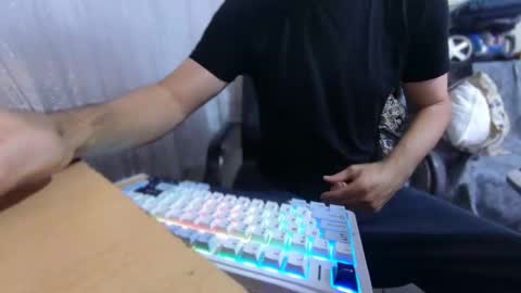 Snapshot of rokettttt chatting on 01.18.26 rokettttt online show from 01.18.26