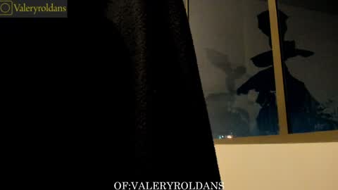 Valery Roldans online show from 12.25.24