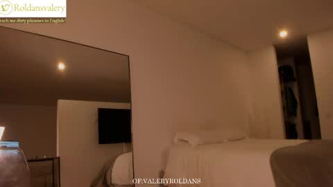 Valery Roldans online show from 04.26.26