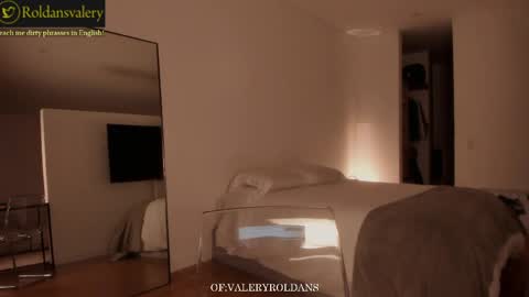Valery Roldans online show from 05.05.26