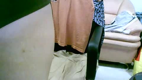 Snapshot of rolleacban chatting on 11.06.25 Rolleac online show from 11.06.25