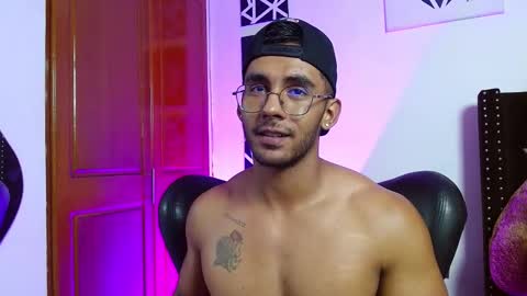 Roman online show from 02.28.25