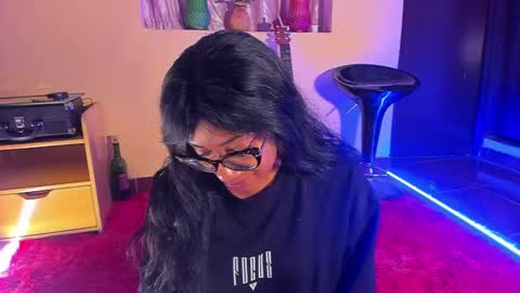 Snapshot of romantic_stargirl chatting on 12.08.24 Is A Belle online show from 12.08.24