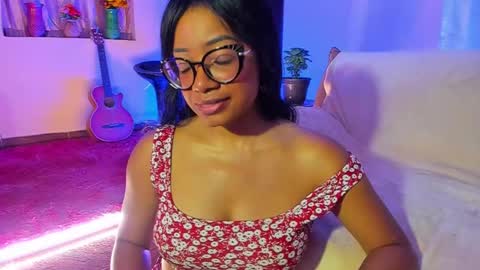 Snapshot of romantic_stargirl chatting on 02.03.25 Is A Belle online show from 02.03.25