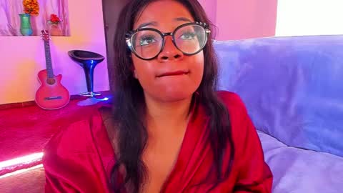 Snapshot of romantic_stargirl chatting on 02.20.25 Is A Belle online show from 02.20.25