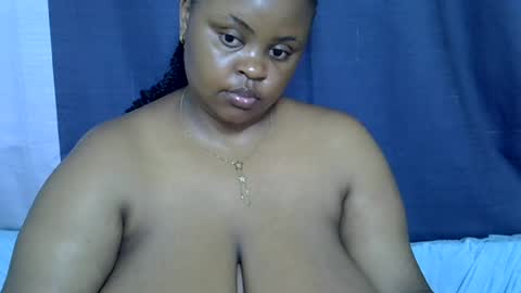 Snapshot of romasweet28 chatting on 07.18.26 romasweet28 online show from 07.18.26