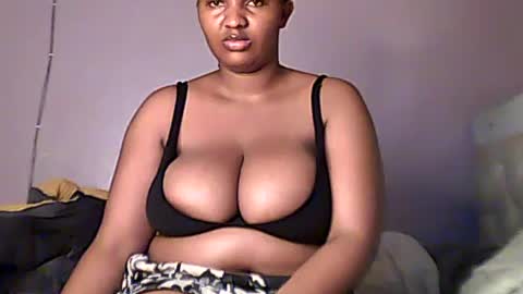 Snapshot of romina_26 chatting on 06.13.26 Romina 26 online show from 06.13.26