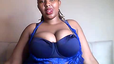 Snapshot of romina_26 chatting on 07.20.26 Romina 26 online show from 07.20.26