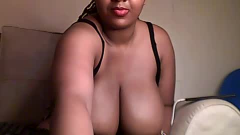 Snapshot of romina_26 chatting on 07.28.26 Romina 26 online show from 07.28.26