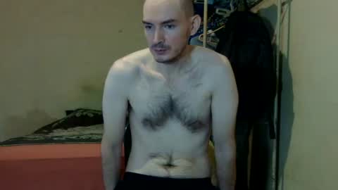 Snapshot of ronniemaster chatting on 10.16.25 ronniemaster online show from 10.16.25