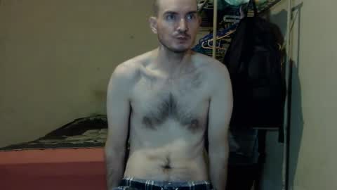 Snapshot of ronniemaster chatting on 11.06.25 ronniemaster online show from 11.06.25