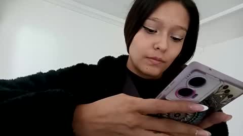 Snapshot of rooxxyy_ chatting on 09.20.25    online show from 09.20.25