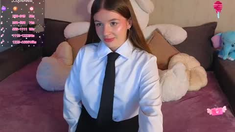 roraline_lov online show from 04.04.26